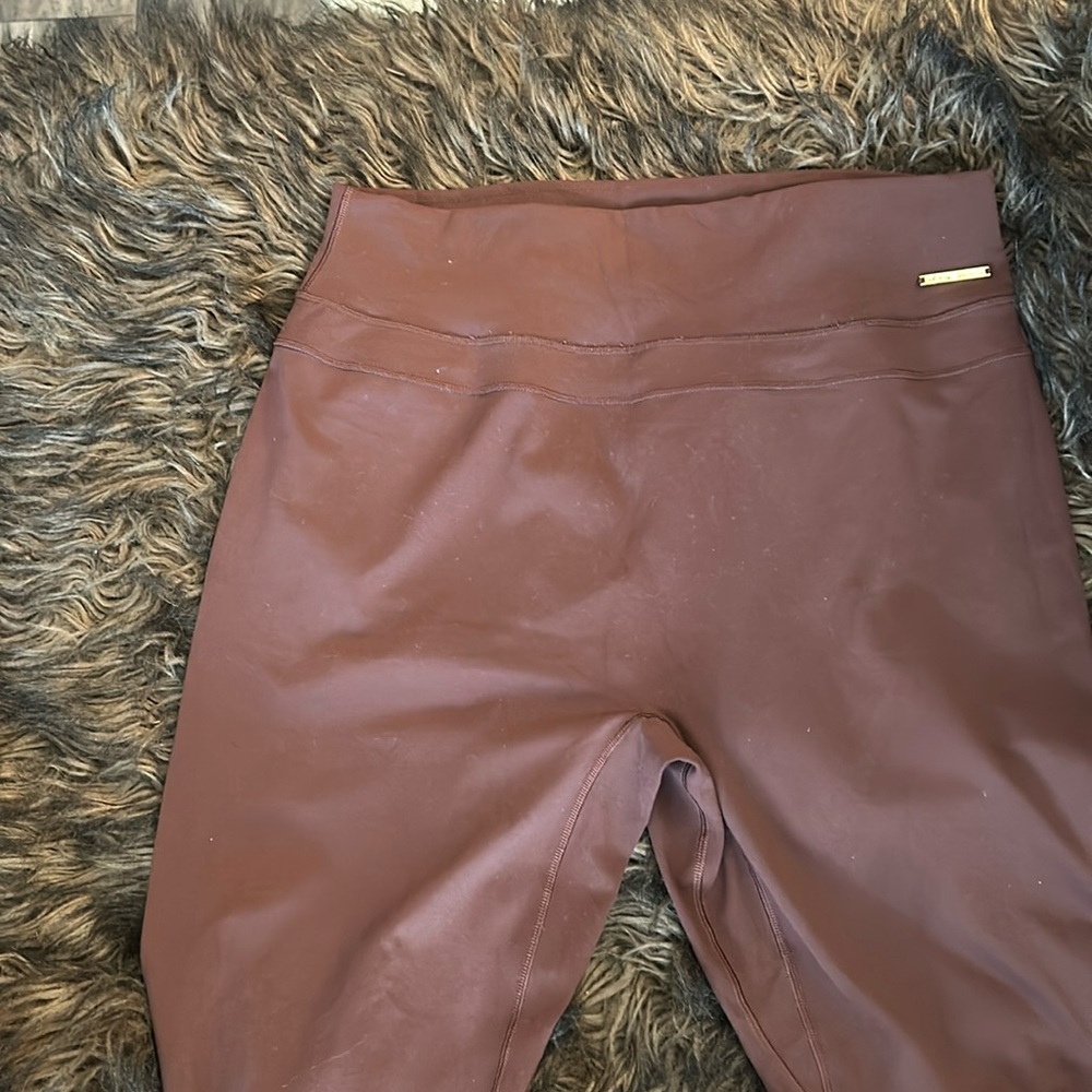 Whitney Simmons brown xl Gymshark leggings